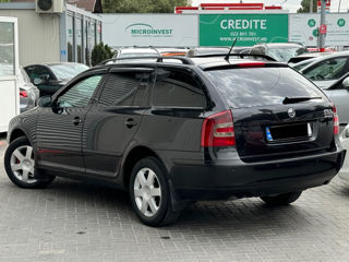 Skoda Octavia foto 4