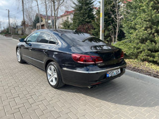 Volkswagen Passat foto 2