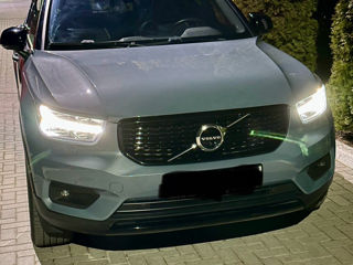 Volvo XC40 foto 1