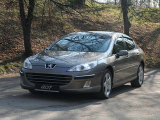 Peugeot 407 foto 6