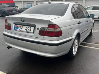 BMW 3 Series foto 8