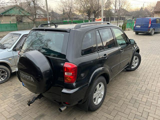 Toyota Rav 4 foto 3