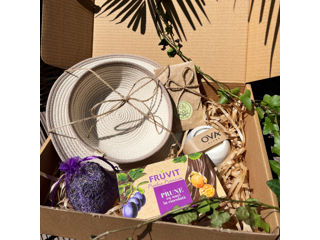 Housewarming Gift Box
