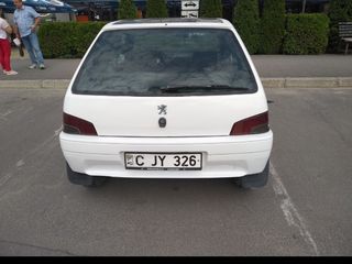 Peugeot 106 foto 3