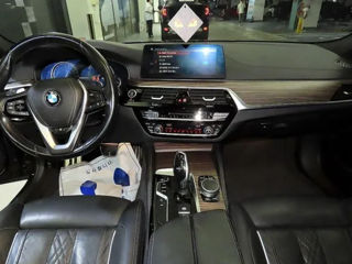 BMW 5 Series foto 5