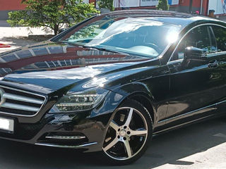 Mercedes CLS-Class foto 2