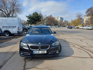 BMW 5 Series foto 7