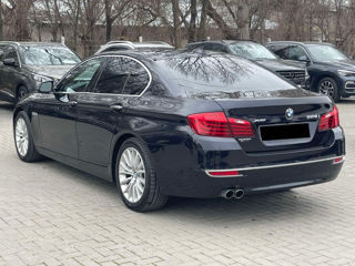 BMW 5 Series foto 5