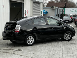 Toyota Prius foto 3