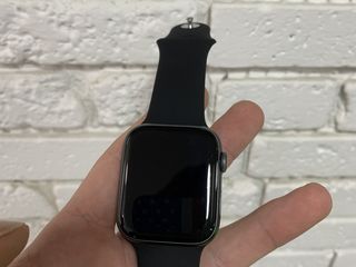 Apple Watch 4.44mm Space Gray