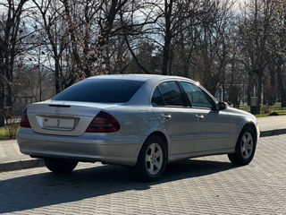 Mercedes E-Class foto 5