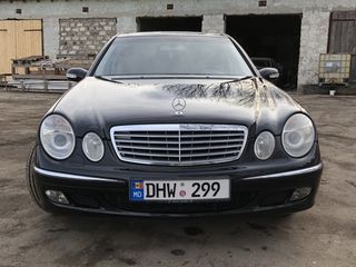 Mercedes E Class foto 3