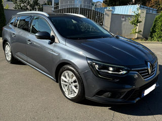 Renault Megane foto 2