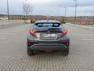 Toyota C-HR foto 7