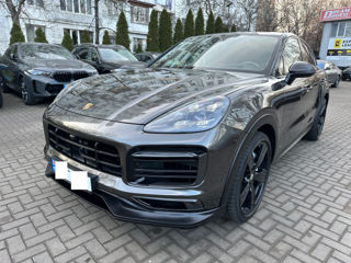 Porsche Cayenne Coupe foto 8