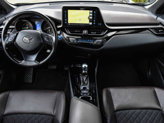 Toyota C-HR foto 7