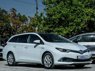 Toyota Auris foto 4