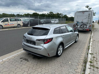 Suzuki Swace foto 3