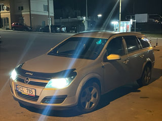 Opel Astra foto 7