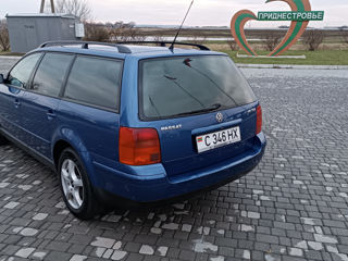 Volkswagen Passat foto 2