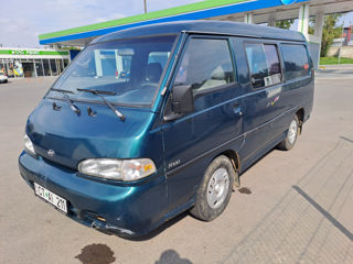 Hyundai H 100