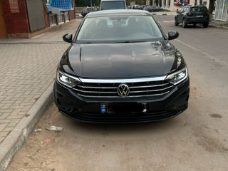 Volkswagen Jetta foto 2