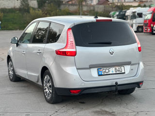 Renault Grand Scenic foto 4