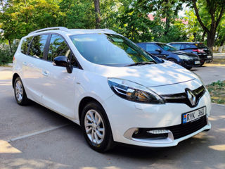 Renault Grand Scenic foto 2