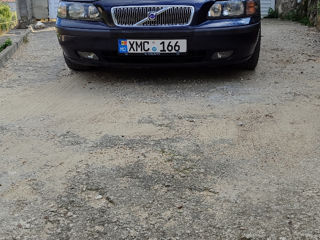 Volvo V70 foto 2