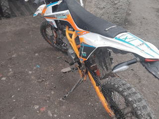 Geon 125 cross