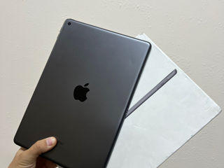 Ipad 9 64gb tot setul ,  original , fara nici un defect