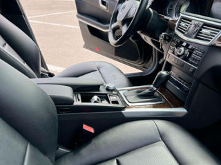 Mercedes E-Class фото 4