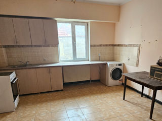 Apartament cu 1 cameră, 45 m², Telecentru, Chișinău foto 2