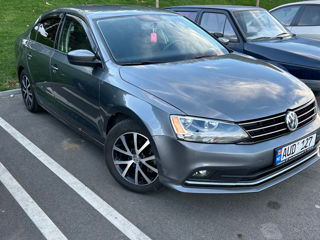 Volkswagen Jetta foto 5