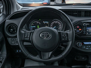 Toyota Yaris foto 11