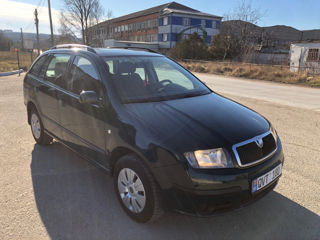 Skoda Fabia foto 3