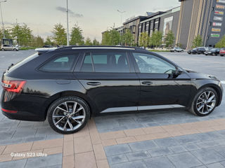 Skoda Superb foto 4