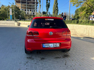 Volkswagen Golf foto 2