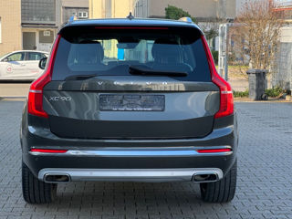 Volvo XC90 foto 4