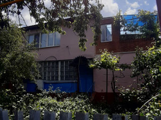 Se vinde apartament la sol casa vila gradina foarte spatioasa Autonoma garaj beci terasa gradina foto 5