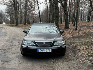 Honda Legend foto 6