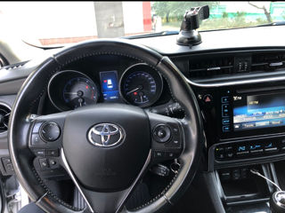 Toyota Auris foto 7