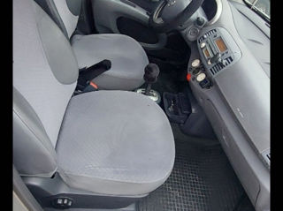 Nissan Micra foto 5