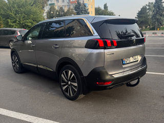 Peugeot 5008 foto 8