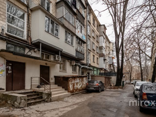 Apartament cu 2 camere, 48 m², Botanica, Chișinău foto 15