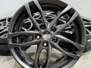 Диски R17 5x114.3 7Jx17 ET35 фото 0