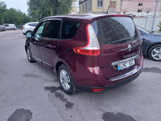 Renault Grand Scenic foto 7