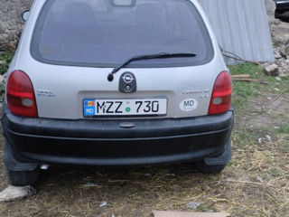 Opel Corsa foto 3