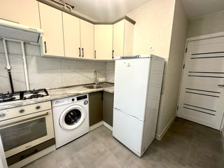 Apartament cu 2 camere, 48 m², Botanica, Chișinău foto 7