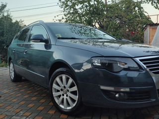 Volkswagen Passat foto 1